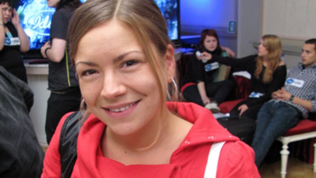 Jenny Williams hymyili pudotuksesta huolimatta. Kuva: MTV3.
