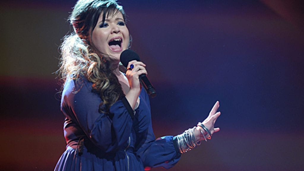 Ensimmäinen Idols-finaali: Diandra Flores.