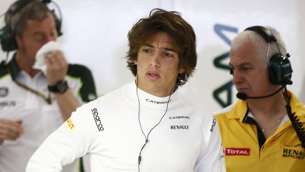 Roberto Merhi viime kaudella Caterhamin paidassa
