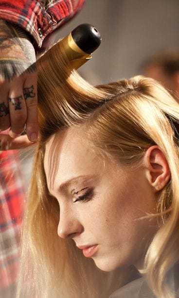 Blumarine syksytalvi 2015 -näytöksen hiustyyli (1)
