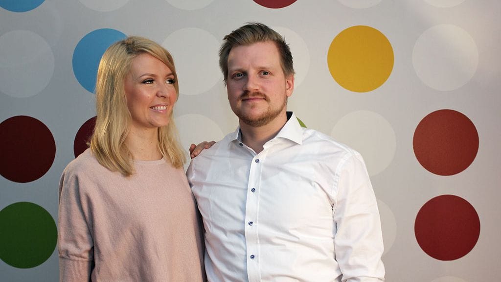 Ensitreffit alttarilla, Miia ja Olli