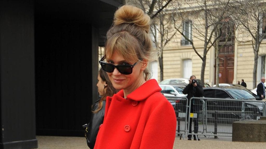 Renee Zellweger saapui raikkaammassa lookissa Miu Miun muotinäytökseen Pariisissa.