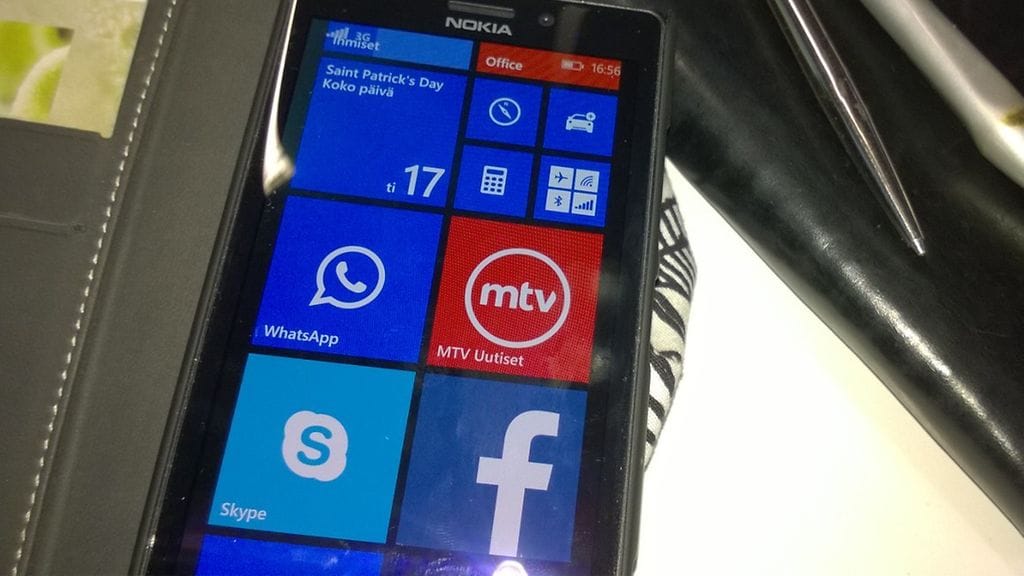 Tekstiviestien määrä laski viime vuonna peräti 15 prosentilla edellisvuodesta.