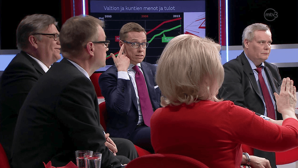 Vaalit 2015: Kahdeksan puheenjohtajaa Stubb sormi korvaan