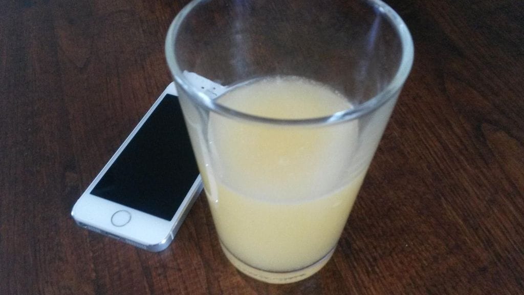 Kuvituskuvaa: Tytön väitetään yrittäneen äitinsä myrkyttämistä sen jälkeen kun häneltä otettiin pois iPhone-kännykkä.