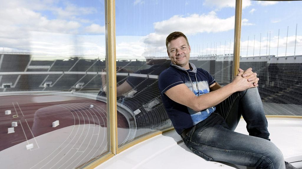 Jari Sillanpää aikoo rokata stadionin elokuussa.