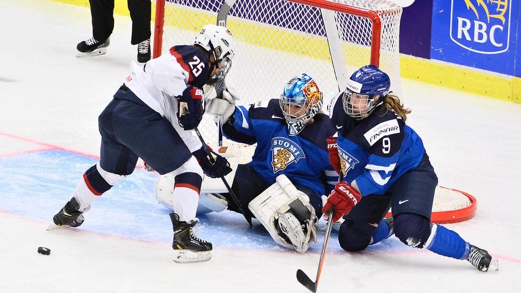 Meeri Räisänen teki Suomen maalilla kaikkensa, mutta USA voitti.