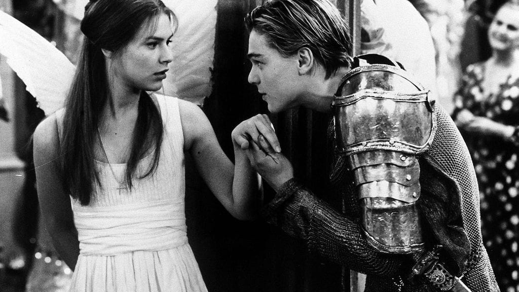 Leolle kuuluu itseoikeutetusti tämän jutun pääkuvapaikka. Otos elokuvasta Romeo + Juliet (1996).