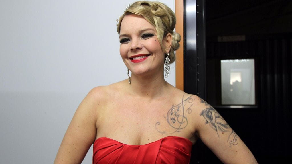 Anette Olzon on entinen Nightwish-solisti.