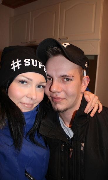 Kimmo ja Meri tapasivat Maajussille morsian -ohjelmassa ja kihlautuivat helmikuussa 2015.