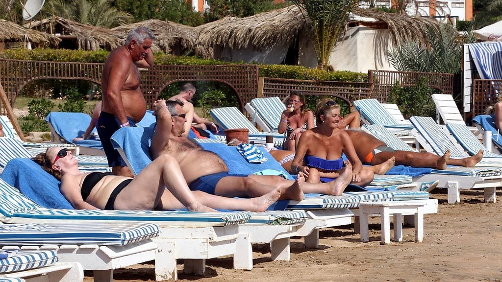 Etelänmatkat nostavat melanoomaan sairastumisen riskiä.