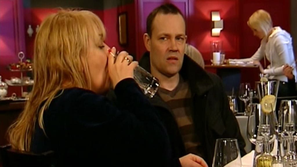 SalatutElamat_Jakso1617_JaanaSaarinen_MAARIT_002