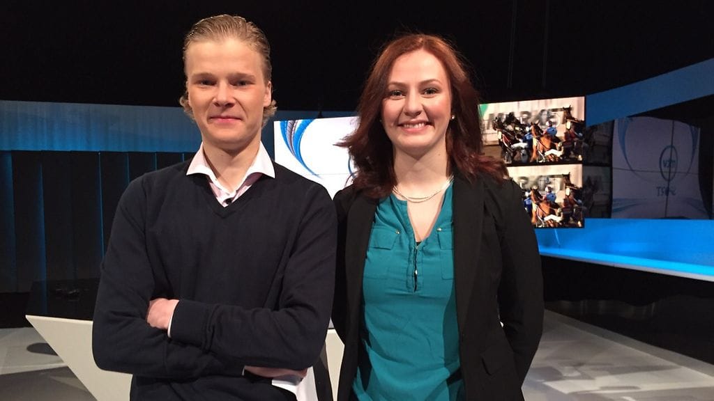 Ravikunkun tittelistä kilpailivat nuoret ohjastajat Olli Koivunen ja Emma Väre.