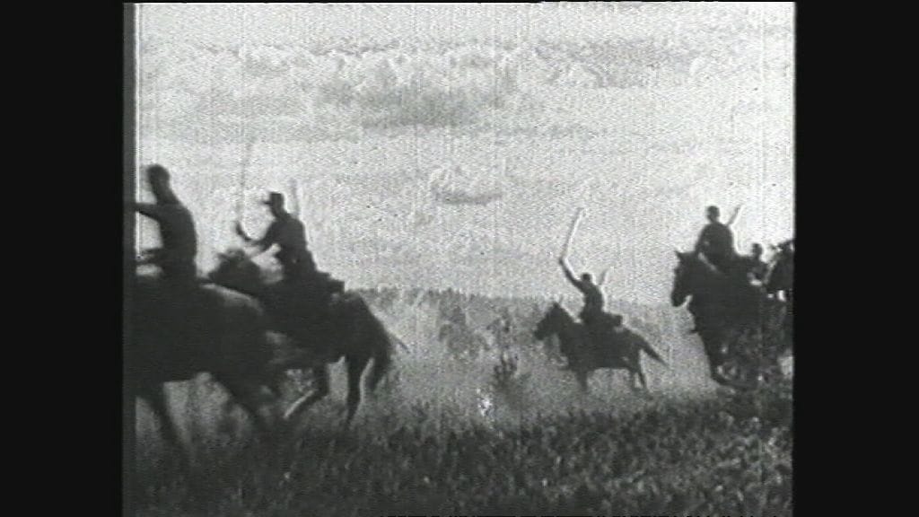 Elokuvatarkastamo kielsi Jääkärin morsiamen esittämisen 9. tammikuuta 1949.