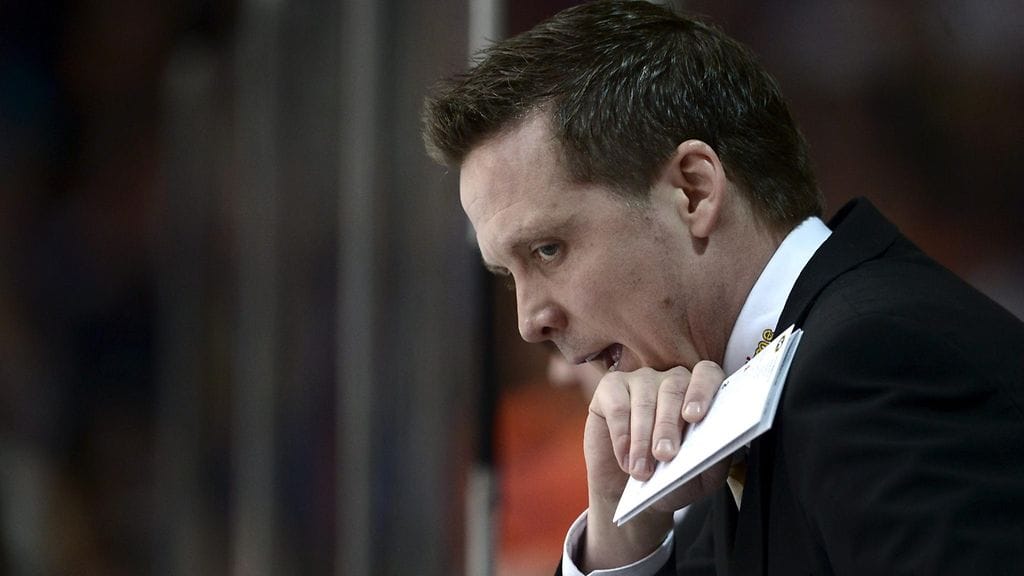 Lauri Marjamäki toimii tällä kaudella Kärppien päävalmentajana. Ensi kaudesta lähtien hän luotsaa Leijonia.