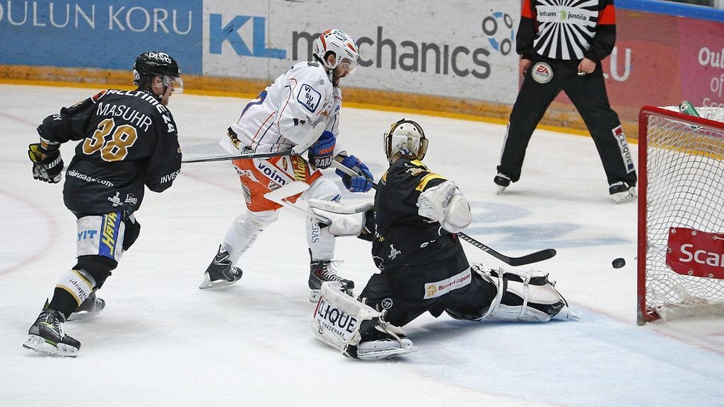 Tappara ja Kärpät kohtaavat Tampereella huippuottelussa.