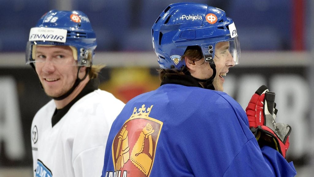 Jussi Jokinen ja Tuomo Ruutu ovat Leijonien kokenutta kalustoa.