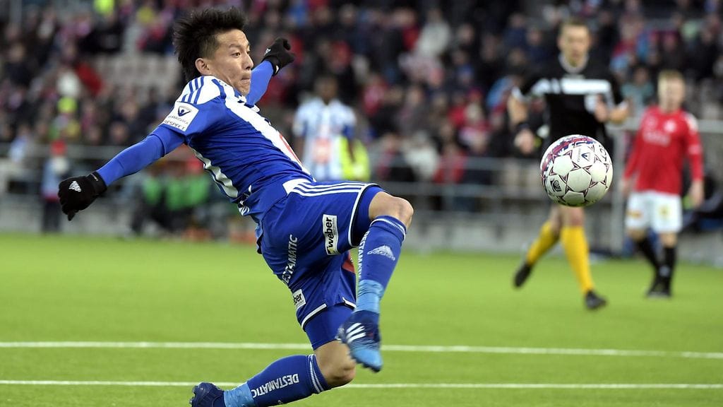Atomu Tanaka on HJK:n pelin kulmakiviä.