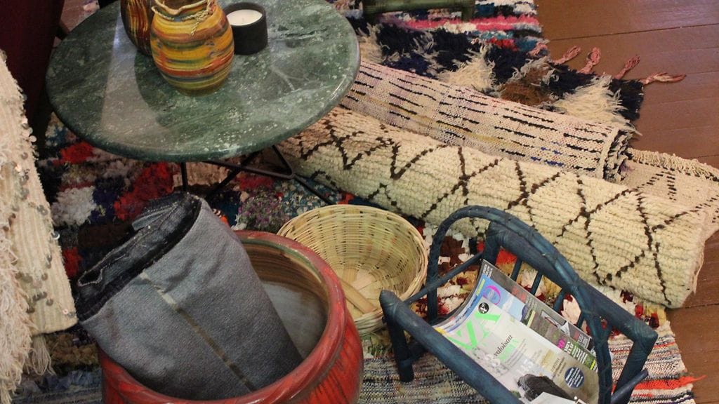 Käytä kotona vahvasti värejä! Yleisesti aisteihin vetoavat sävyvalikoimat kohottava mielialaa.