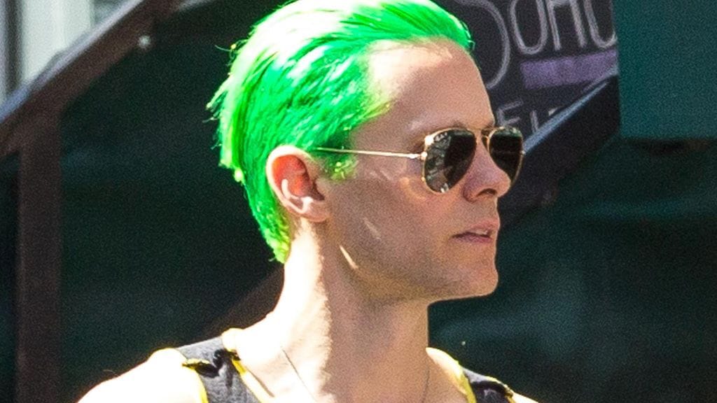 Jared Leto näyttää siltä, kuin olisi matkalla kohti suomalaista vapunviettoa.