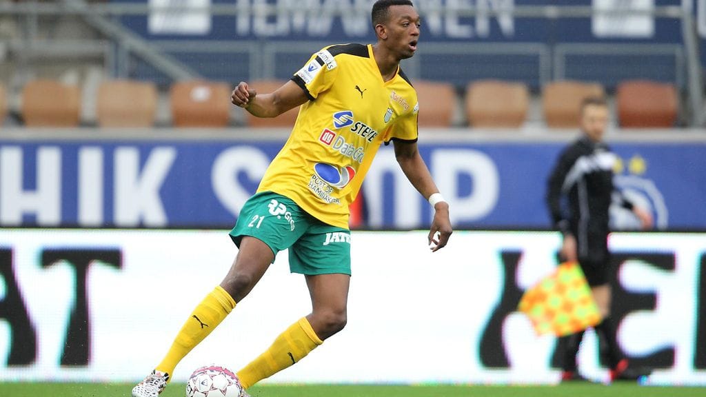 Nosh A Lody pelasi toissa kaudella KTP:ssa