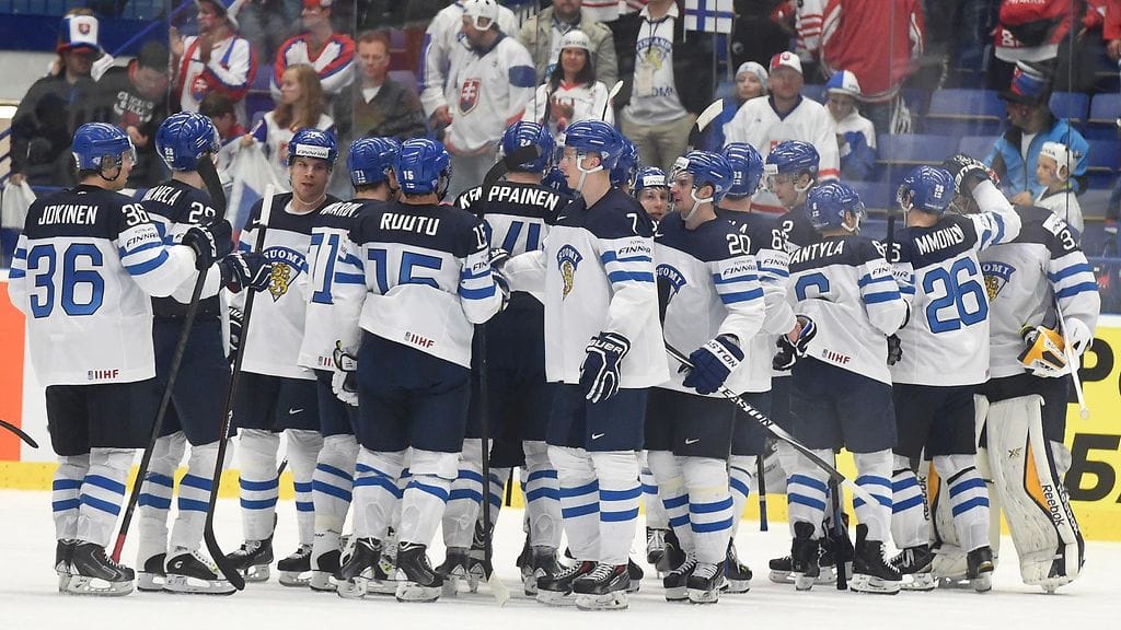 Leijonat juhli sunnuntaina Tanska-voittoa.