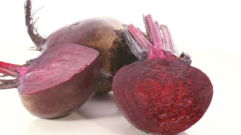 Punajuuresta voi saada irti lukuisia terveyshyötyjä.