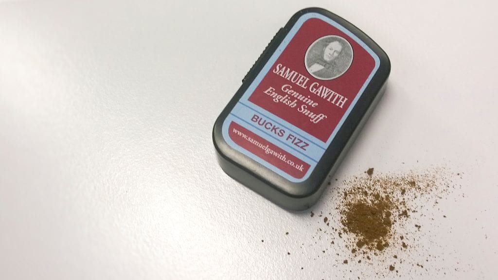 Nenänuuskaa käytetään erityisesti Britteinsaarilla. Suomessa käyttö on harvinaista.