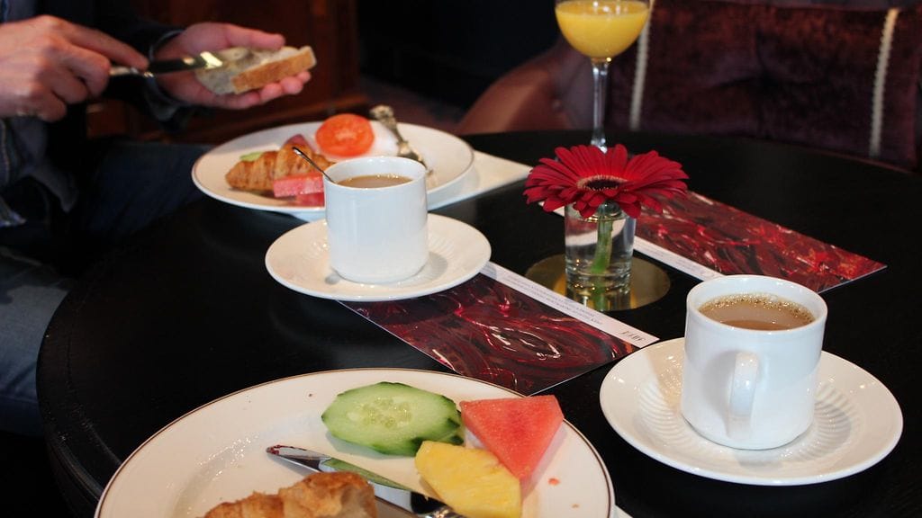 Aamupala. Hotelli Kämp (1)