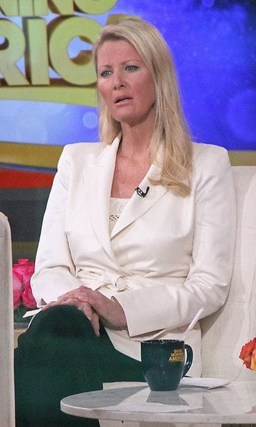 Julkkiskokki Sandra Lee kertoi syöpäsairaudestaan.