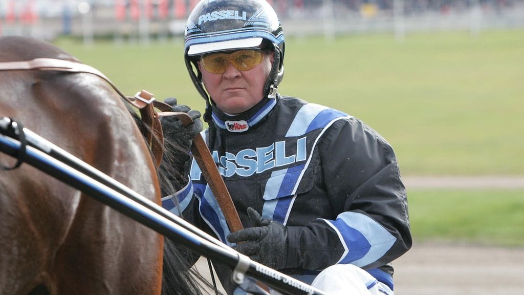 Juha Utala ravit ohjastaja