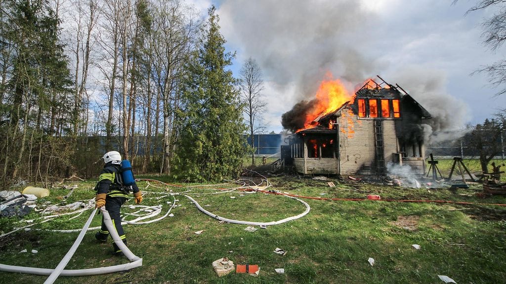 Palo paljastui tutkinnassa tahallaan sytytetyksi. Tekijöiksi epäillään neljää alle 13-vuotiasta poikaa.