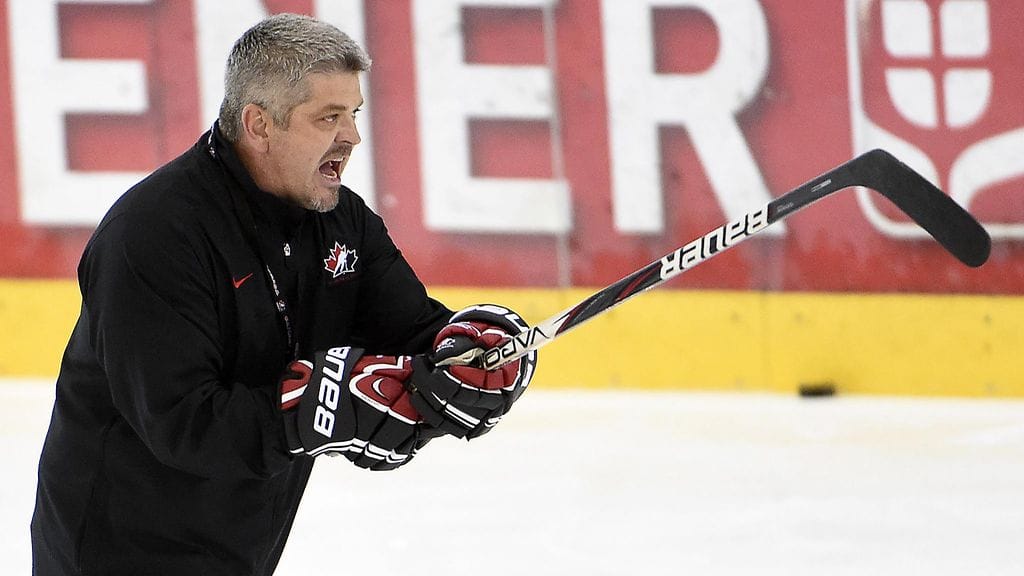 Todd McLellan piiskasi Kanadan MM-kultaan.