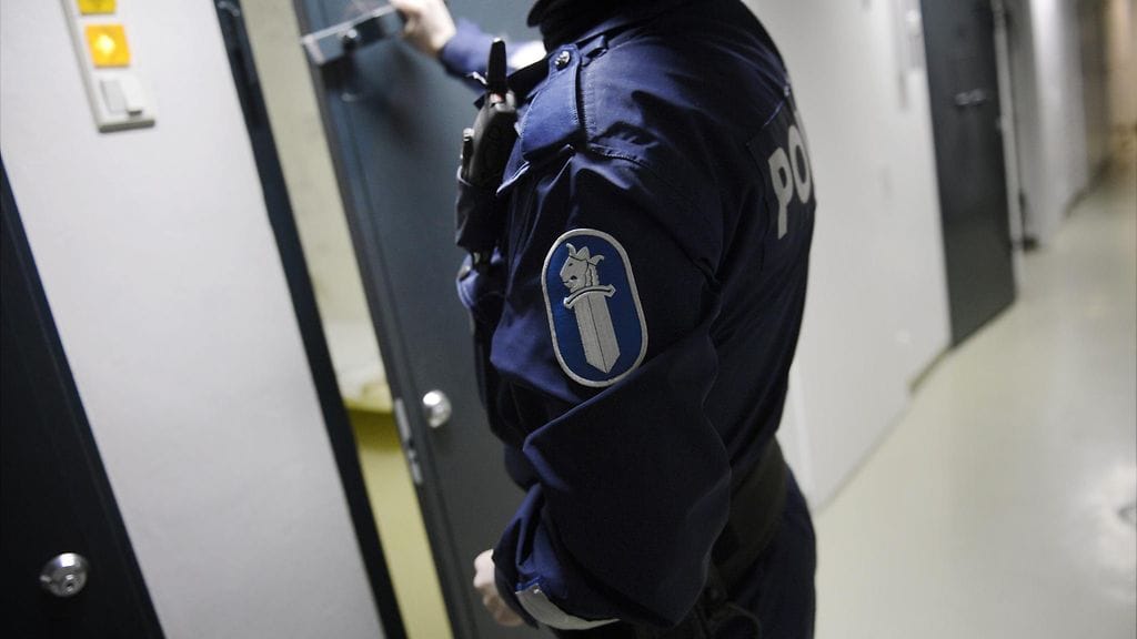 Nainen kuoli ollessaan tutkintavankeudessa.