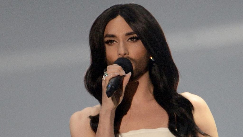 Conchita Wurst euroviisujen semifinaalissa.