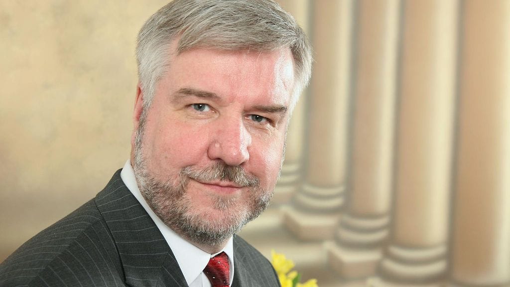 Perussuomalaisten eduskuntaryhmän uudeksi puheenjohtajaksi on valittu kansanedustaja Toimi Kankaanniemi.