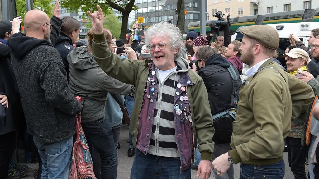 pertti kurikka torijuhlassa