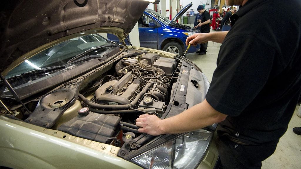 Toiveikkuus on lisääntynyt pienyrittäjien keskuudessa. Yrittäjät toivovat kuitenkin hallitukselta paikallisen sopimisen edistämistä.
