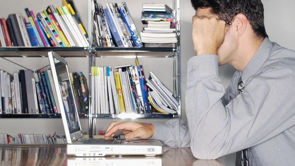 Stressi kehittyy usein ajan myötä, ja työasiat hiipivät mieleen myös omalla ajalla.