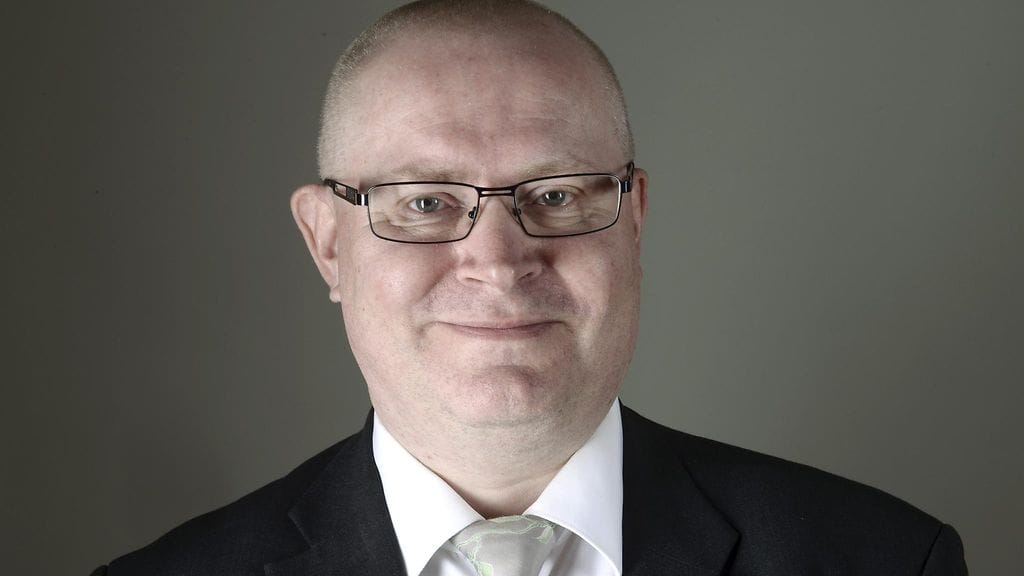 Tuore oikeus- ja työministeri Jari Lindström (ps.).