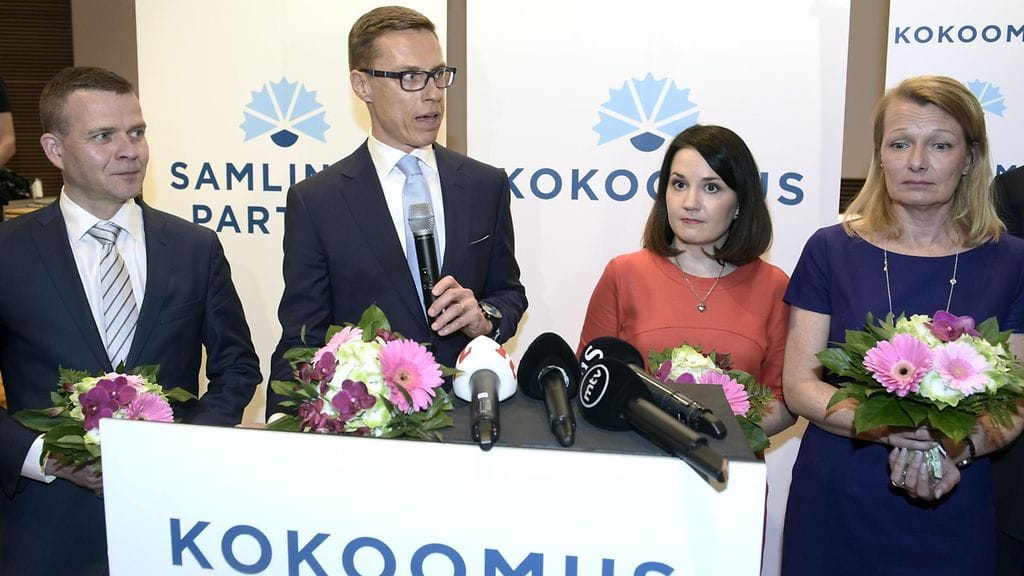 Kokoomusministerit Petteri Orpo, Alexander Stubb, Sanni Granh-Laasonen ja Lenita Toivakka ministerisalkkujen julkistamisen jälkeen viime vuoden kesäkuussa.