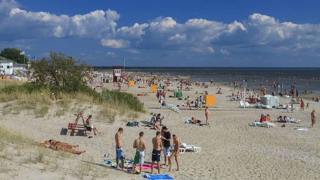 Pärnun hiekkarantaa.