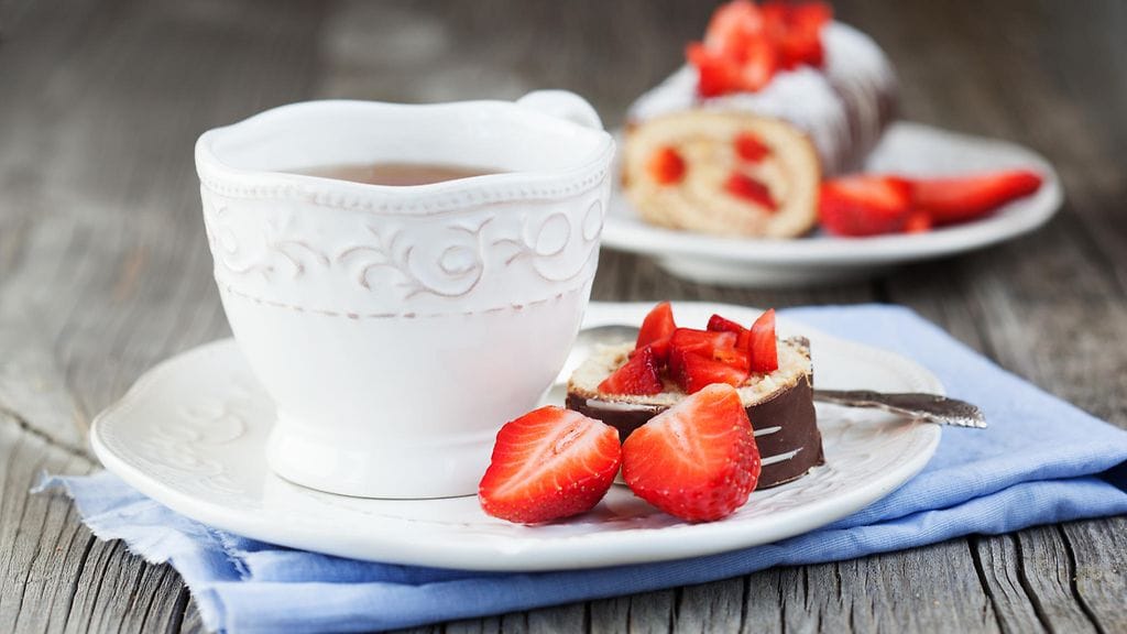 Tarjoa kevään ja kesän juhlissa täydellistä kahvia juhlavieraille.