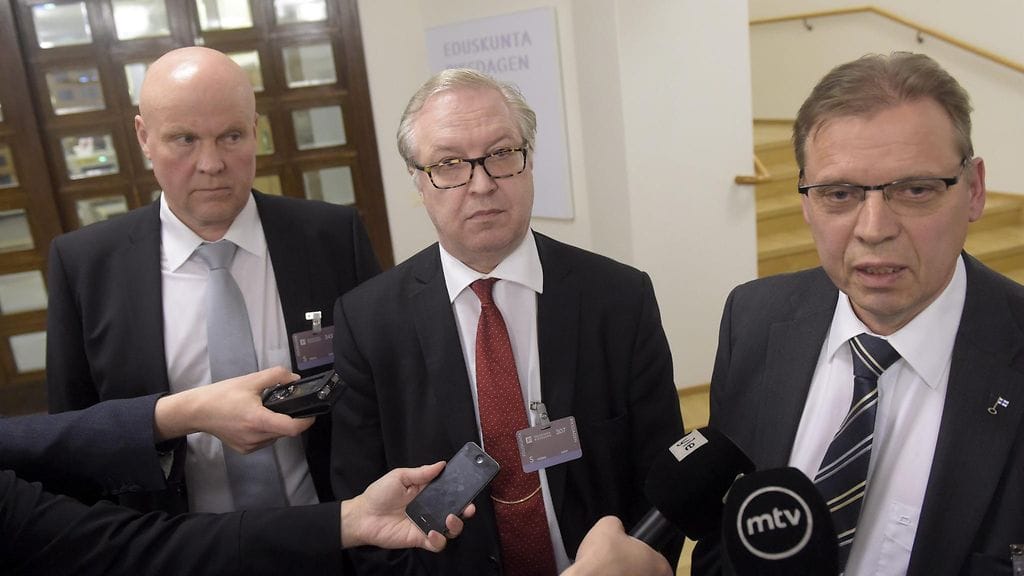 SAK:n Lauri Lyly, STTK:n Antti Palola, Akavan Sture Fjäder.