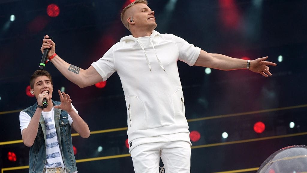 Elastinen ja Robin vetivät Kipinän hetki -kappaleen yhdessä.