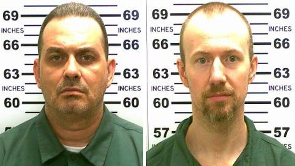 New Yorkin osavaltiossa vankilasta karanneet Richard Matt (vasemmalla) ja David Sweat.
