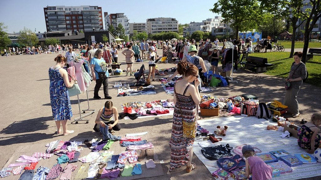 Valtakunnallisen Siivouspäivän kirpputori Järvenpäässä 2014