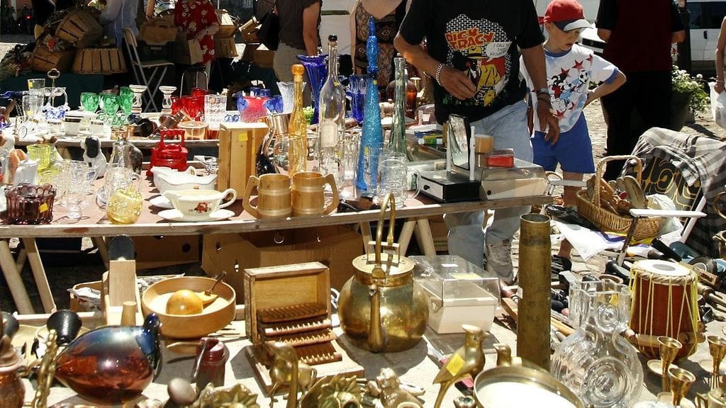 Kirpputoritavaroita (1)