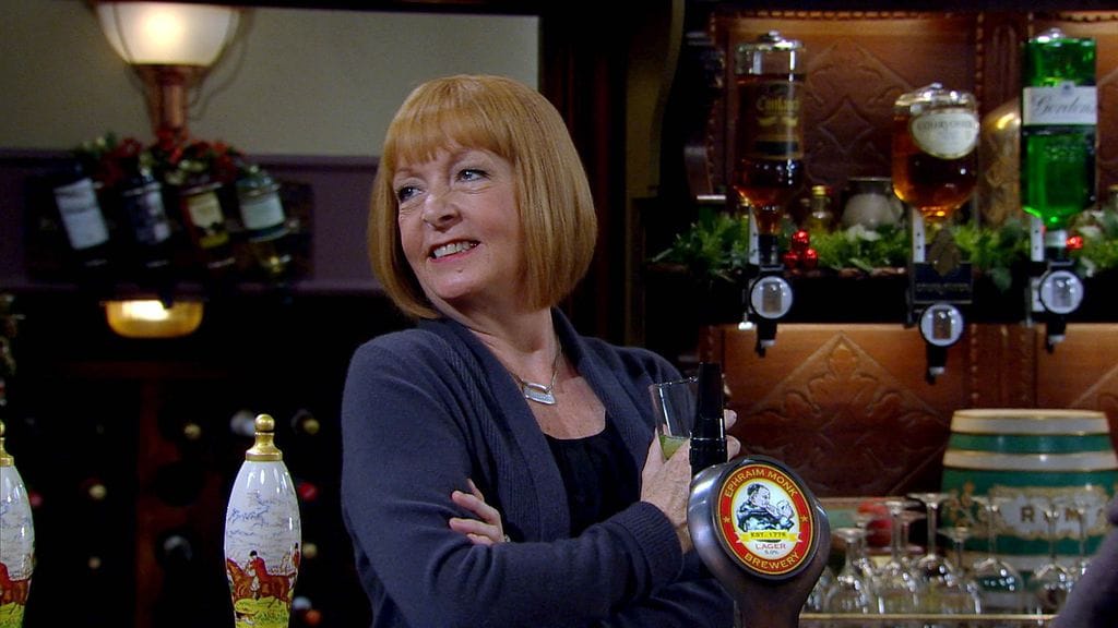 Charlie Hardwick jätti hyvästit Emmerdalen ikoniselle roolihahmolleen Val Pollardille peräti 11 vuoden uran jälkeen.