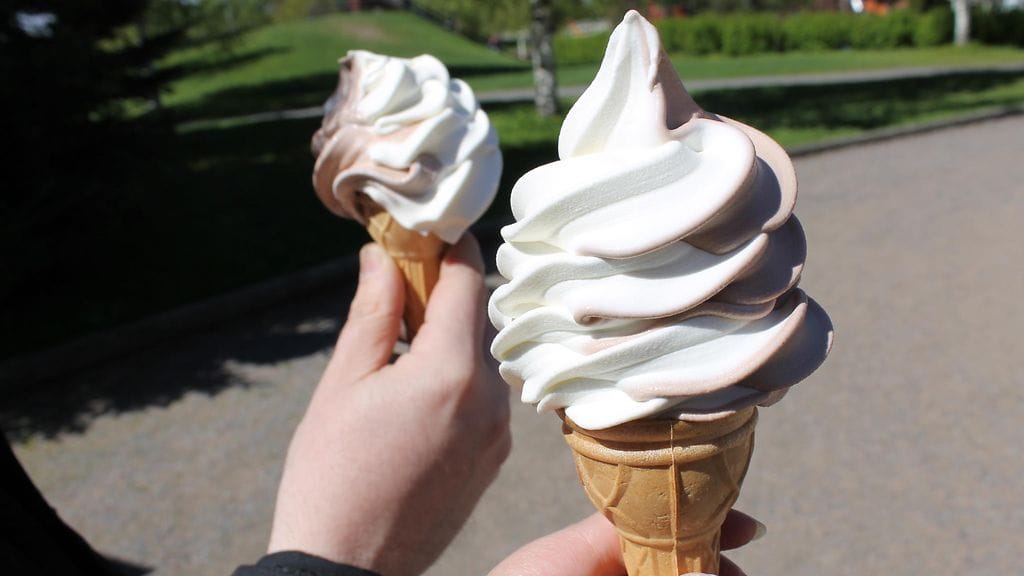 Jäätelöä (1)
